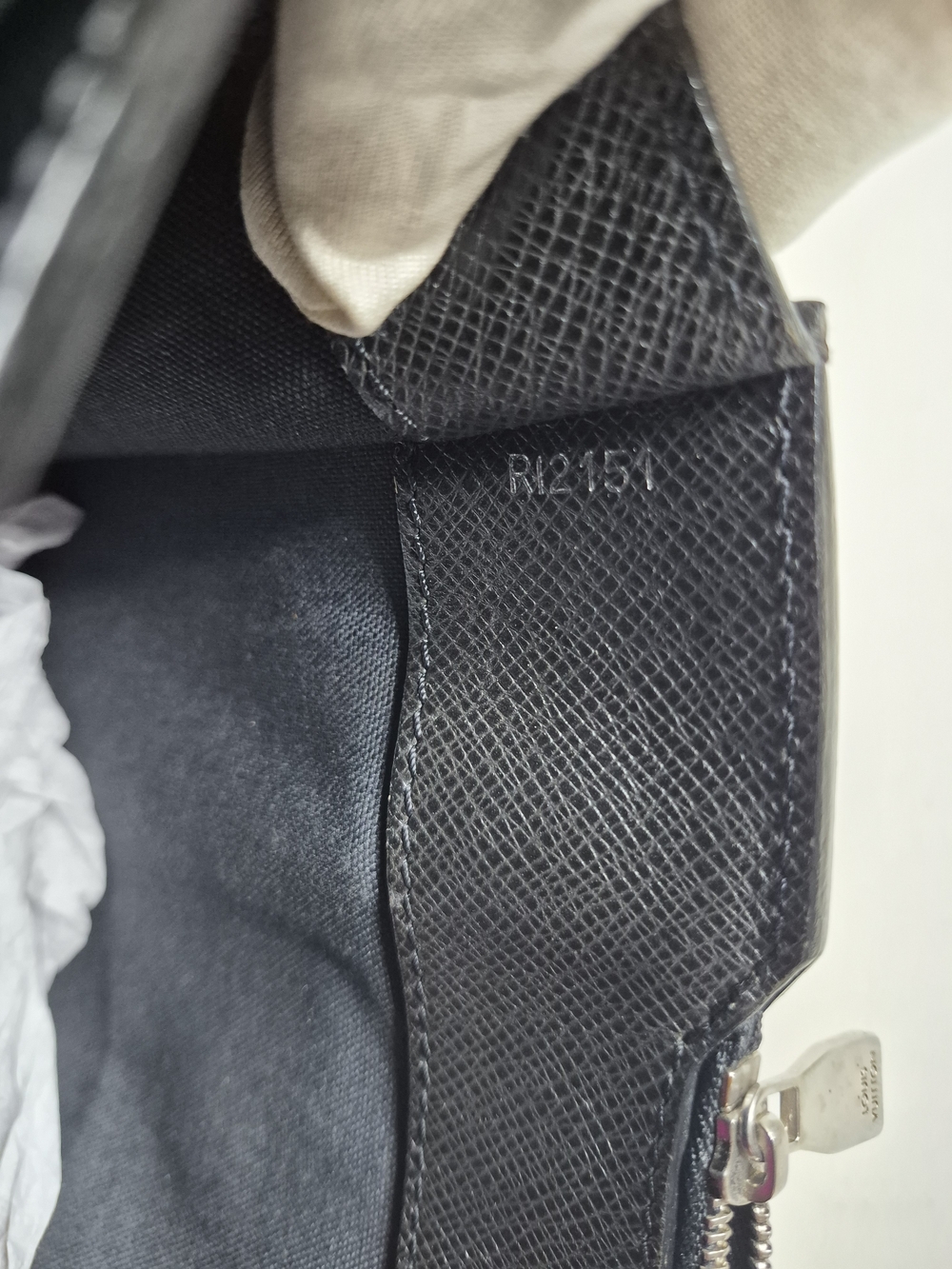 Louis Vuitton Black Textured Leather Briefcase with Silver Lock - Picture 8 of 12